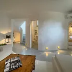 Lithia Villa